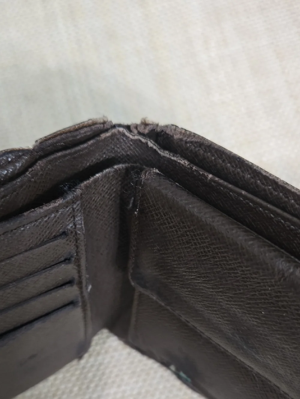 Louis Vuitton Brown Damier Canvas Men's Bifold Wallet